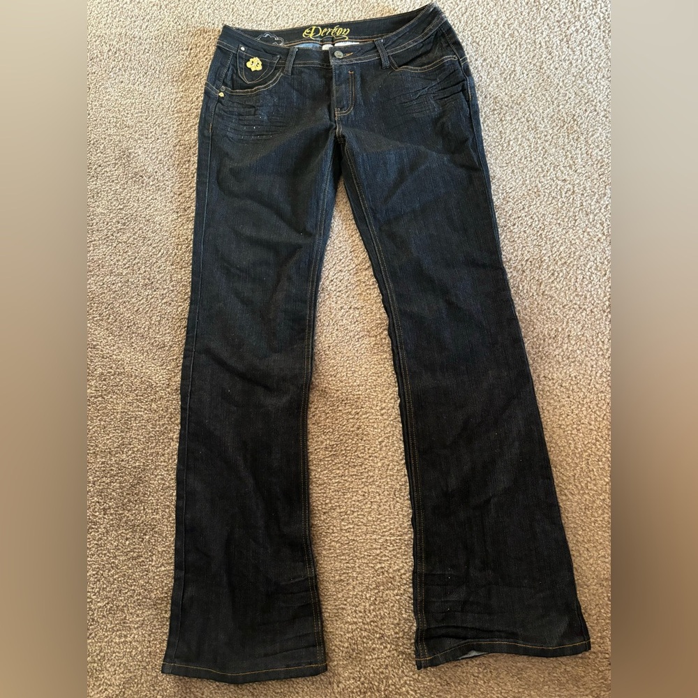 Dereon Jeans